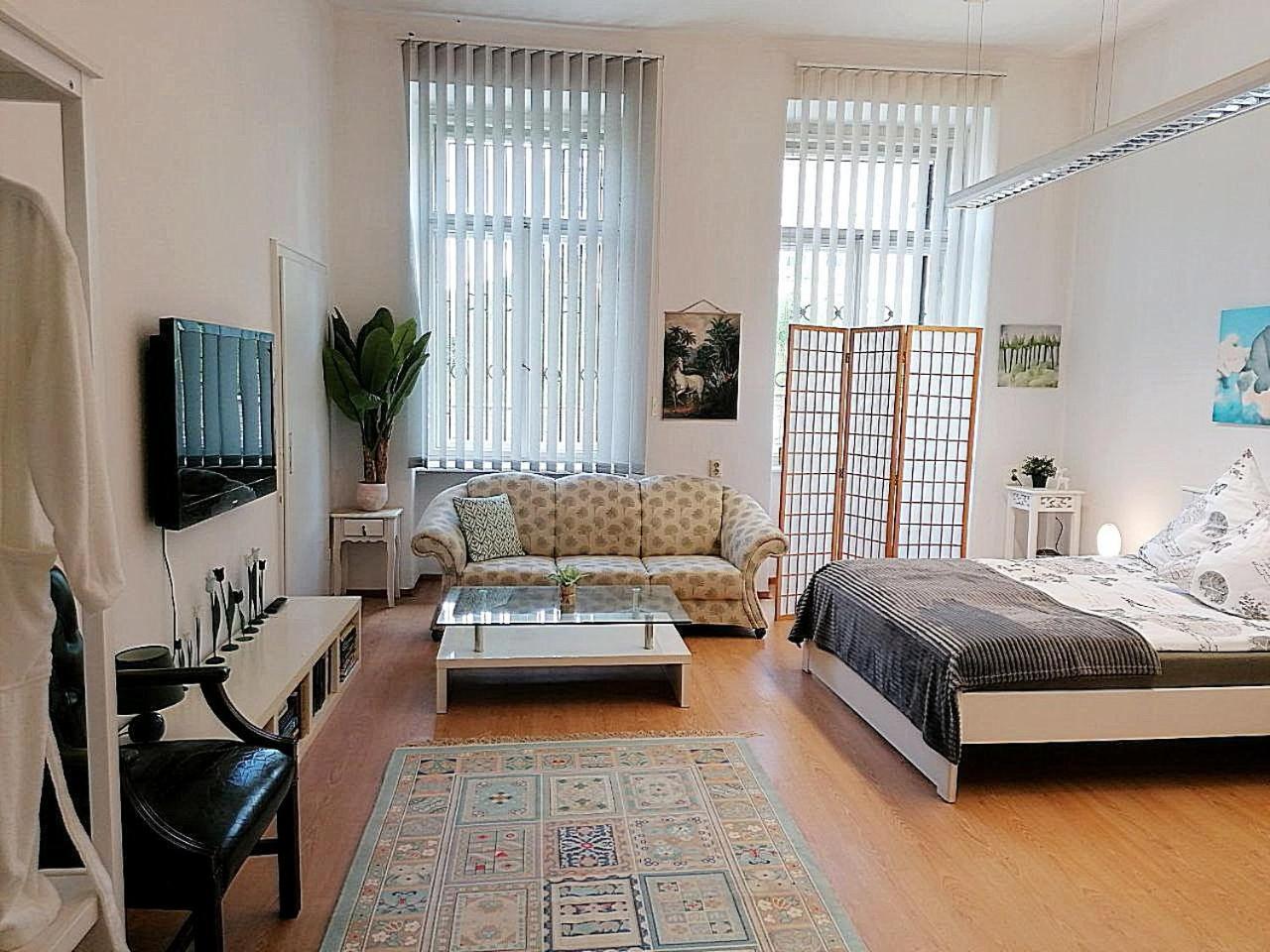 Nr 3 Grosszuegiges Kamin-Zimmer Mit King-Size Bett Im Zentrum آنابرغ-بوخهولتس المظهر الخارجي الصورة